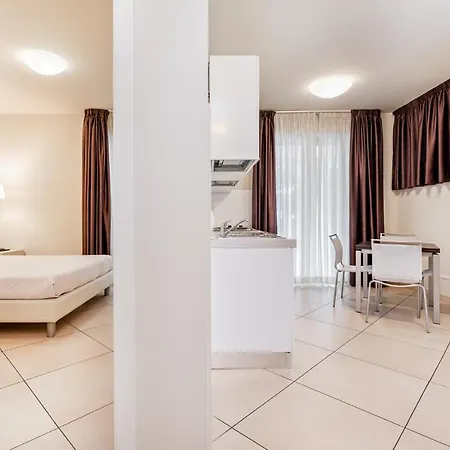 Hotel & Exclusive 3*