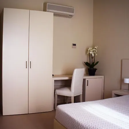 & Exclusive Hotel