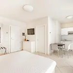 Hotel & Exclusive 3*