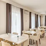 & Exclusive Hotel