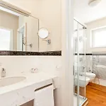 Hotel & Exclusive Marina Di Carrara
