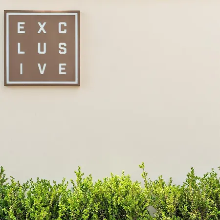 Hotell & Exclusive Marina Di Carrara