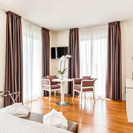 Hotell & Exclusive